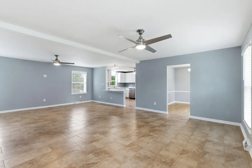 168 Peachtree Drive Versailles KY 40383
