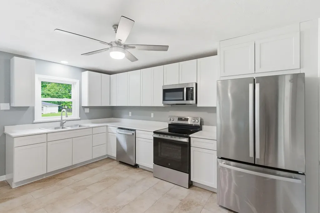168 Peachtree Drive Versailles KY 40383