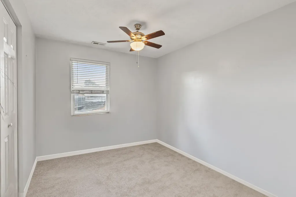 107 Elaine Avenue Richmond KY 40475