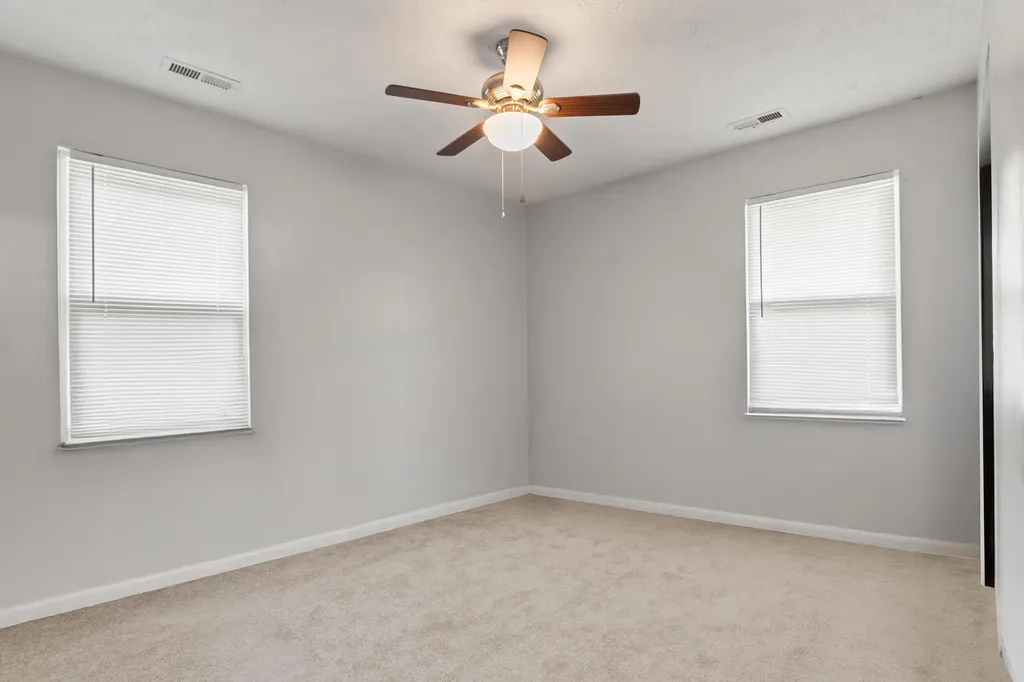 107 Elaine Avenue Richmond KY 40475