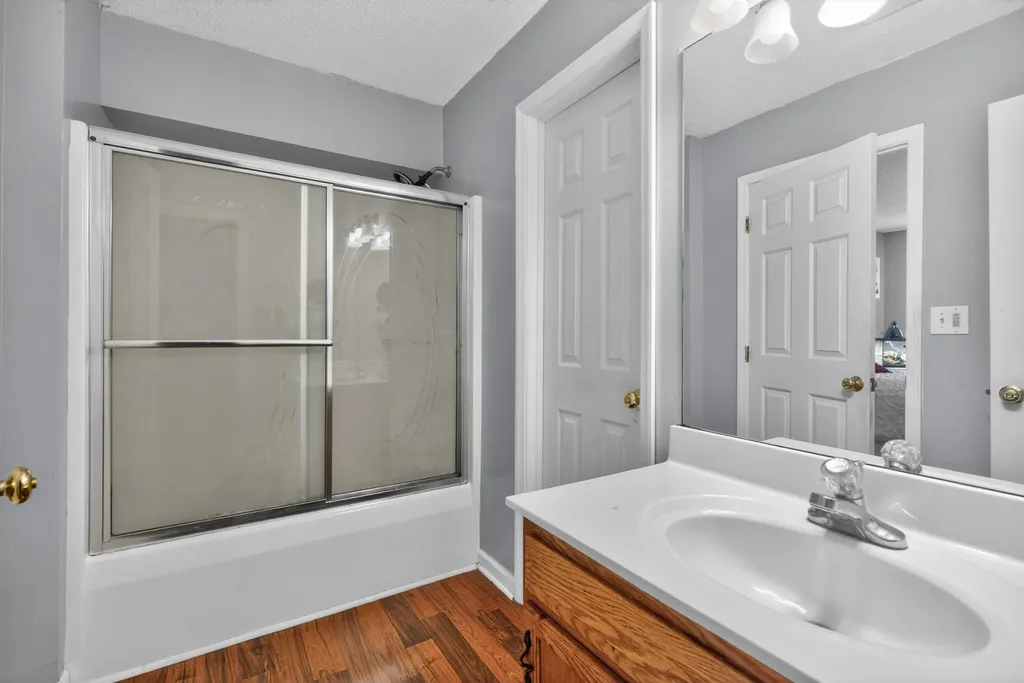 104 Berkley Lane Frankfort KY 40601