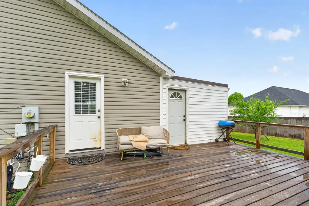 104 Berkley Lane Frankfort KY 40601