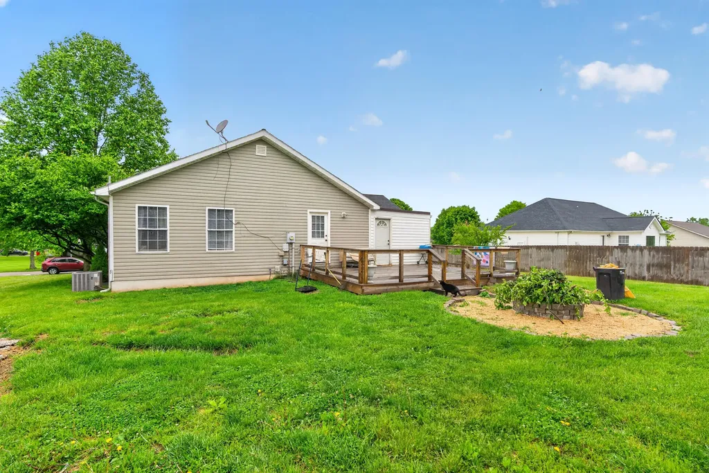 104 Berkley Lane Frankfort KY 40601