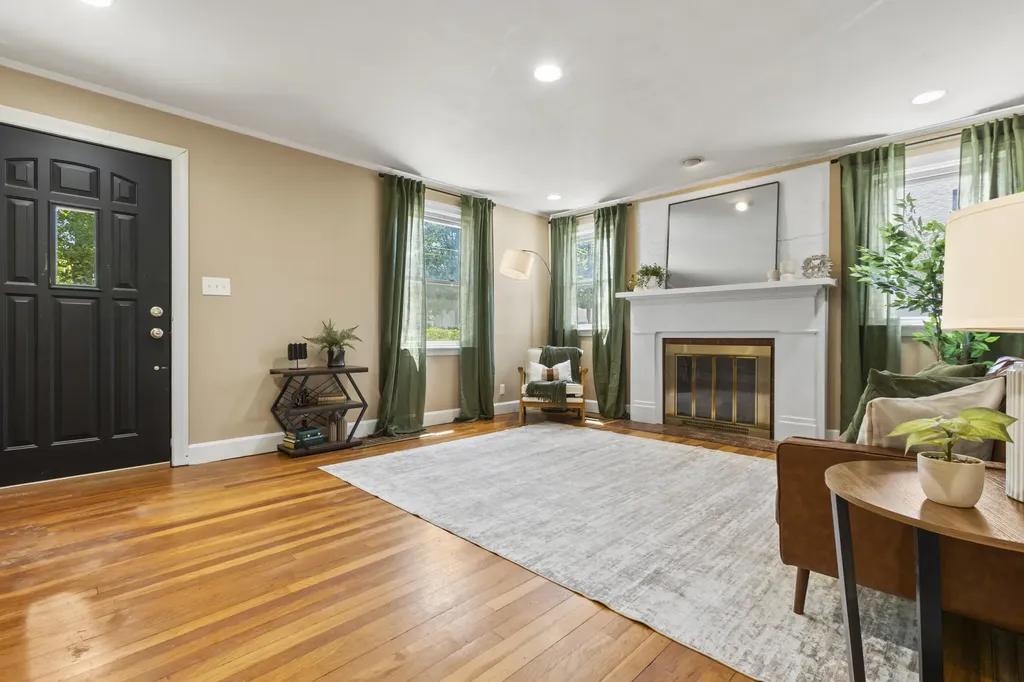 122 Reynolds Avenue Cynthiana KY 41031