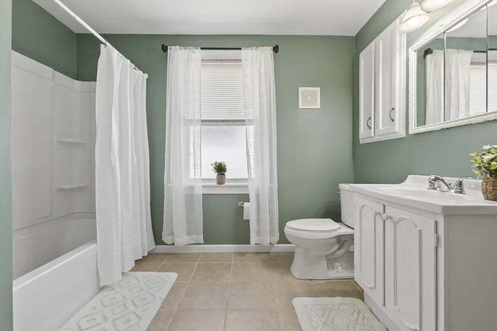 122 Reynolds Avenue Cynthiana KY 41031