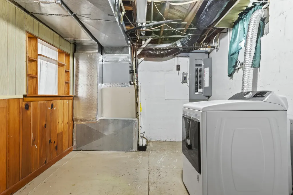 122 Reynolds Avenue Cynthiana KY 41031