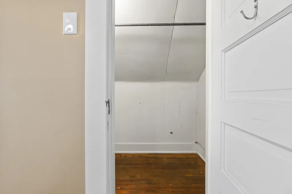 122 Reynolds Avenue Cynthiana KY 41031