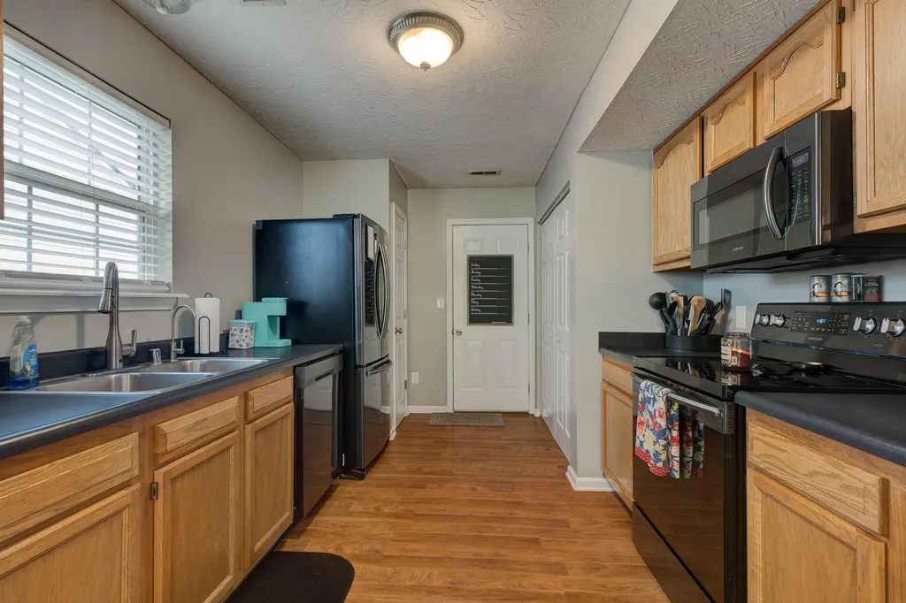 126 River Run Court Georgetown KY 40324