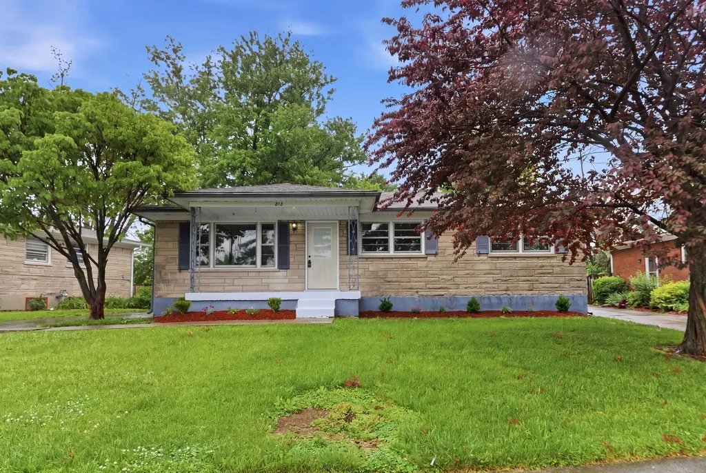 813 Foxcroft Court Lexington KY 40505