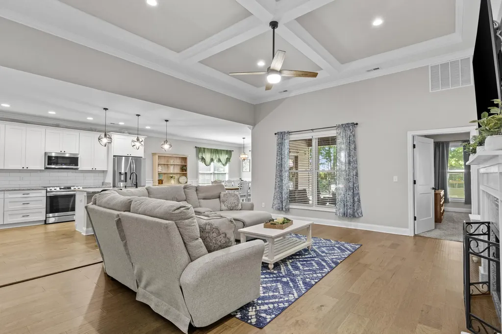 4069 Buttermilk Road Lexington KY 40509