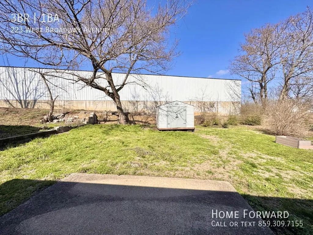 223 W Broadway Avenue Richmond KY 40475