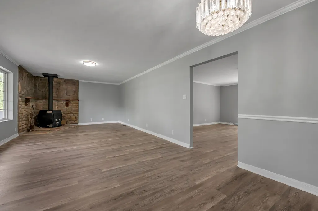 6356 Van Meter Road Winchester KY 40391