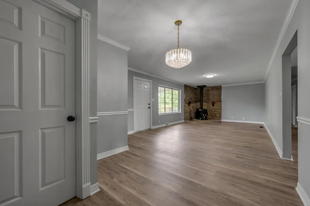 6356 Van Meter Road Winchester KY 40391