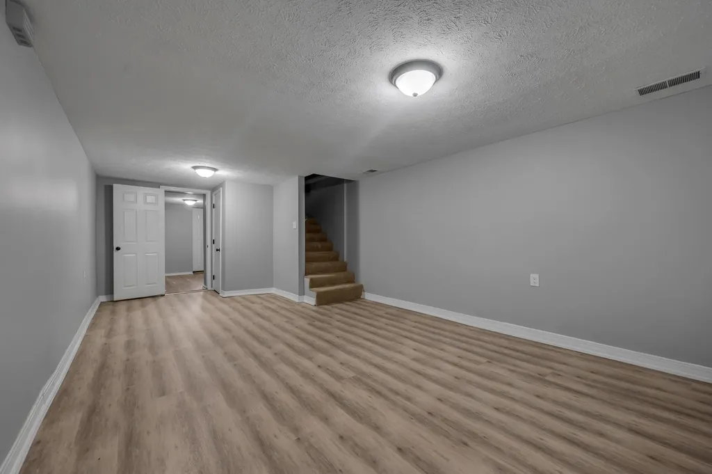 6356 Van Meter Road Winchester KY 40391