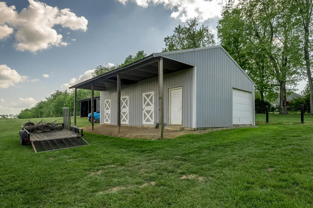 6356 Van Meter Road Winchester KY 40391