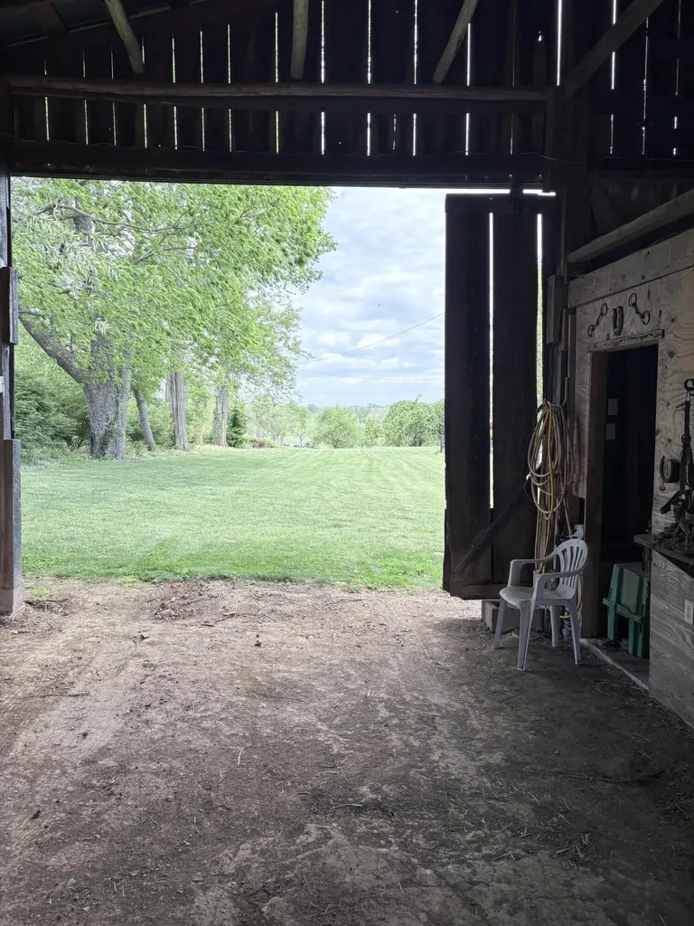 6356 Van Meter Road Winchester KY 40391