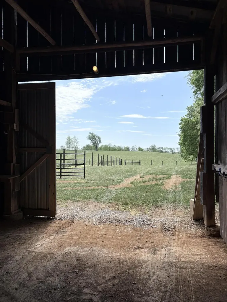 6356 Van Meter Road Winchester KY 40391