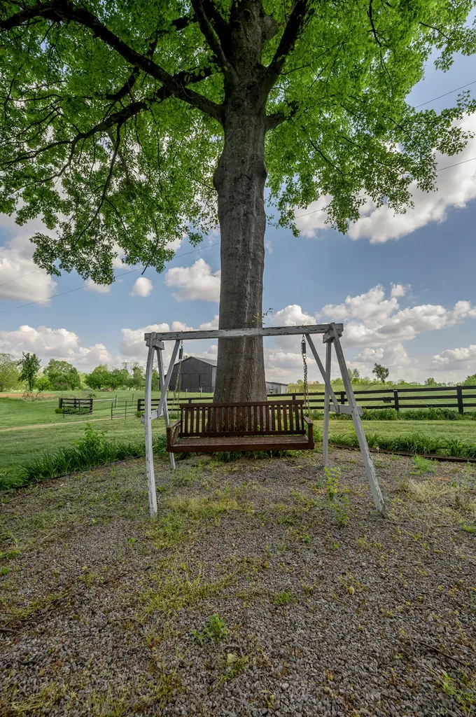 6356 Van Meter Road Winchester KY 40391