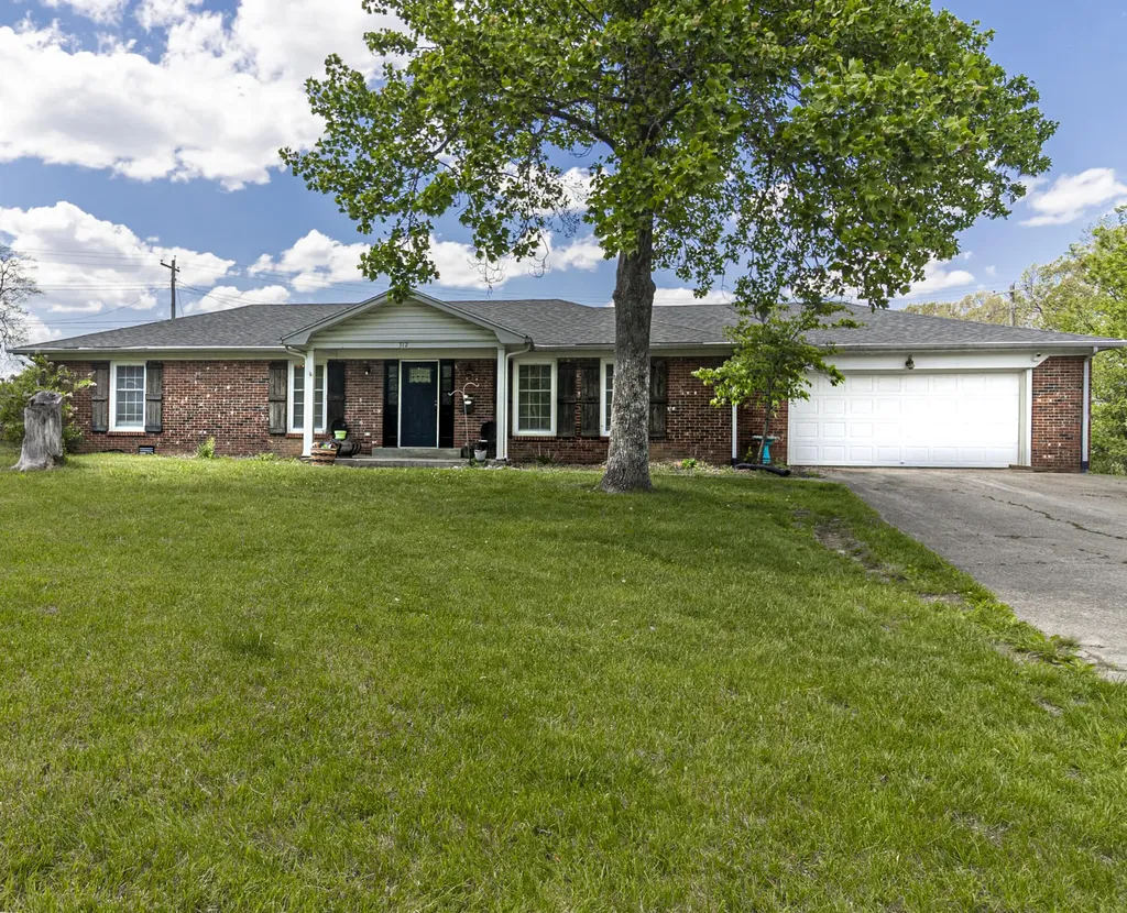 312 Parkwood Place Frankfort KY 40601