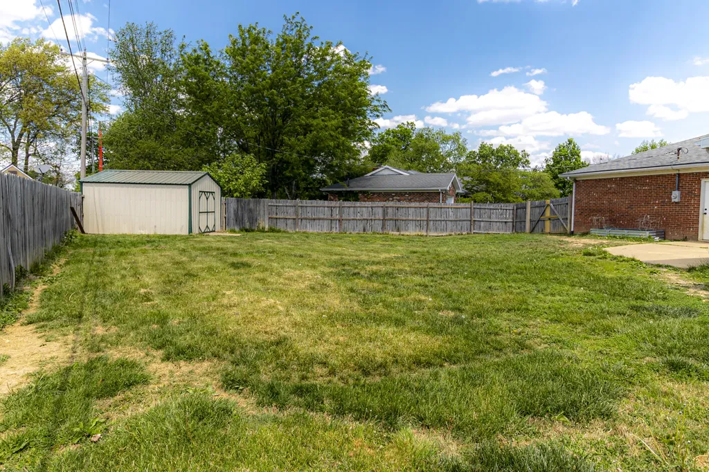 312 Parkwood Place Frankfort KY 40601