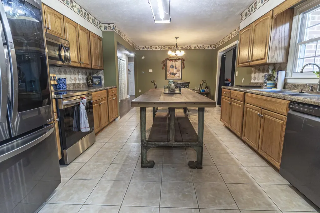 312 Parkwood Place Frankfort KY 40601