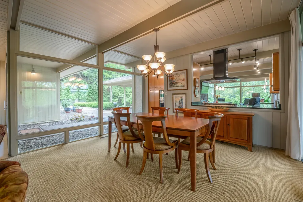 150 Pine Hill Drive Morehead KY 40351