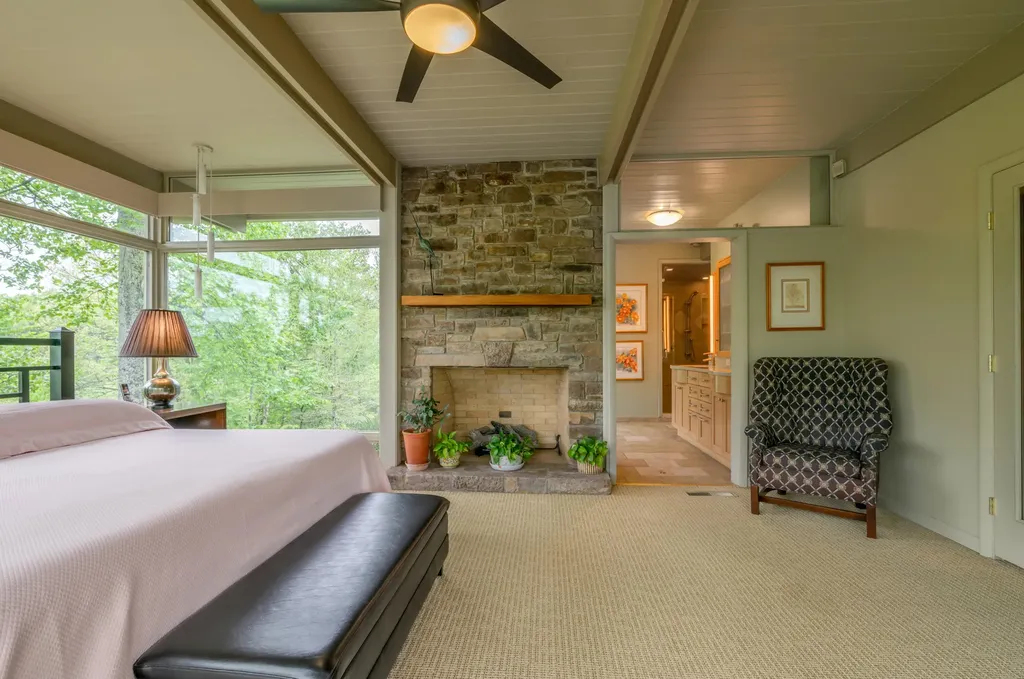 150 Pine Hill Drive Morehead KY 40351