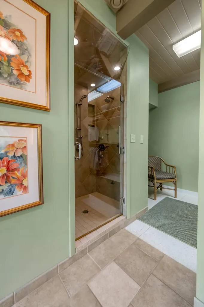 150 Pine Hill Drive Morehead KY 40351