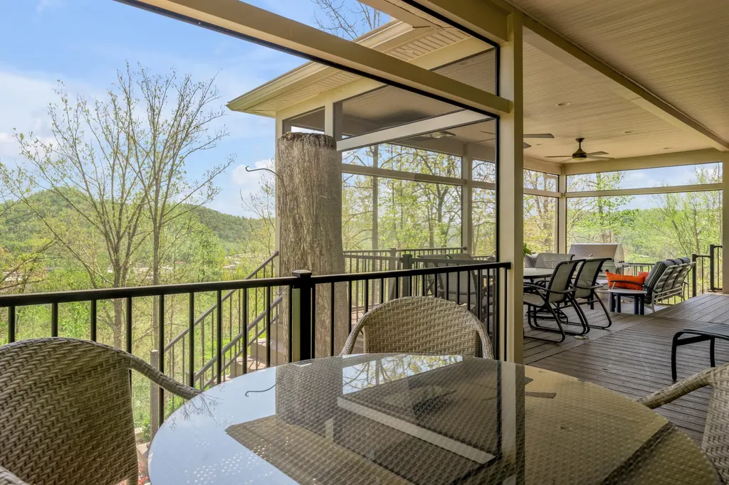 150 Pine Hill Drive Morehead KY 40351