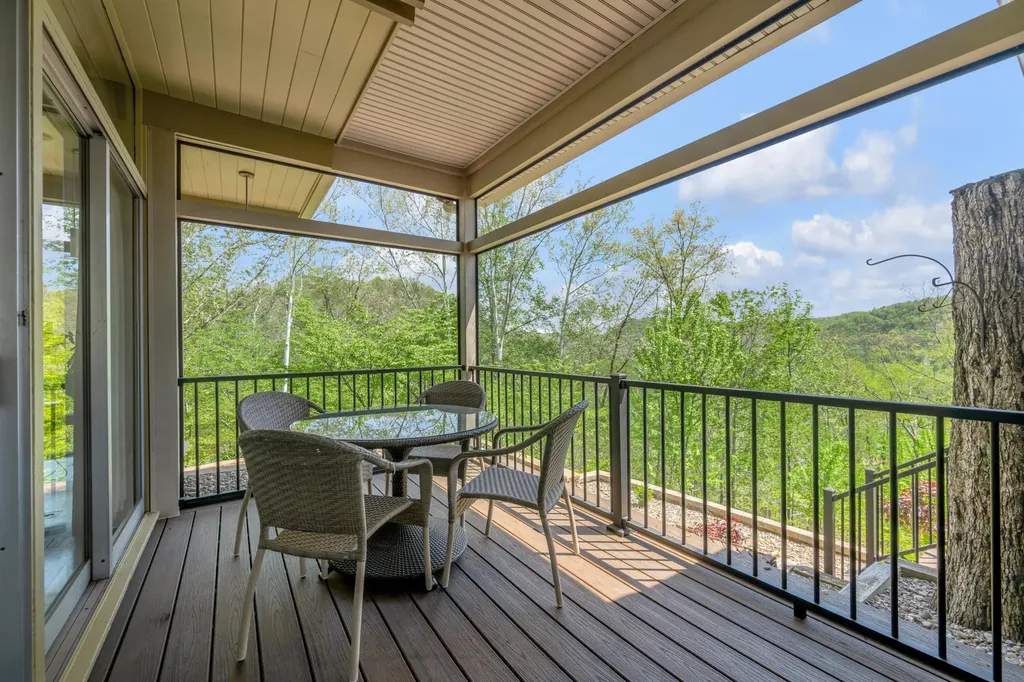 150 Pine Hill Drive Morehead KY 40351