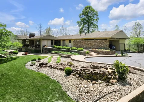 150 Pine Hill Drive Morehead KY 40351