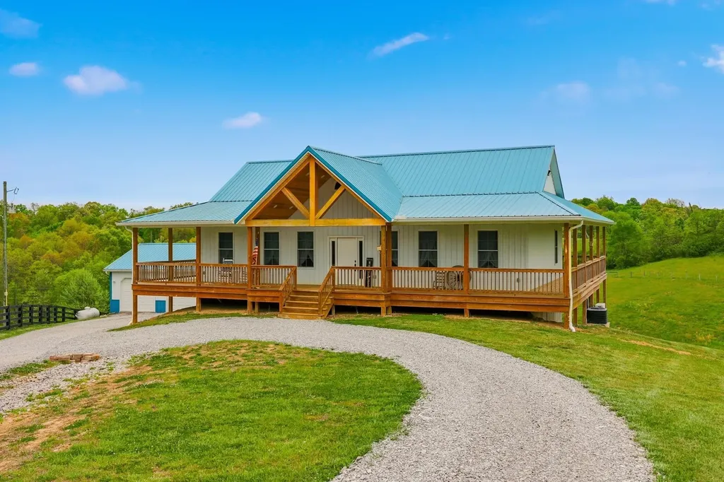 3165 Lebanon Road Crittenden KY 41030