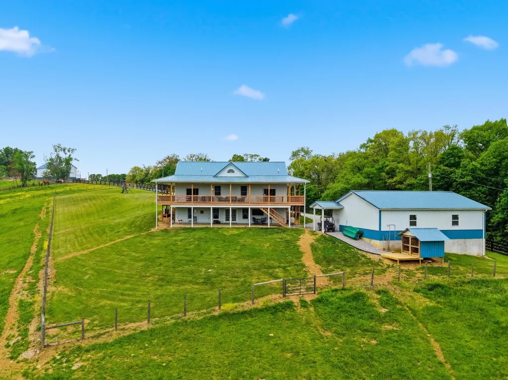 3165 Lebanon Road Crittenden KY 41030
