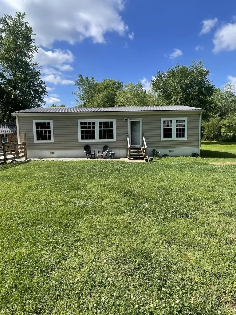 161 Hyde Park Lane Corbin KY 40701