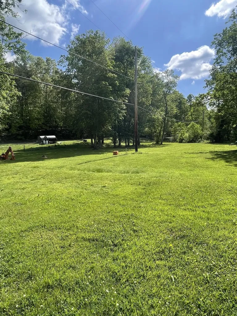 161 Hyde Park Lane Corbin KY 40701