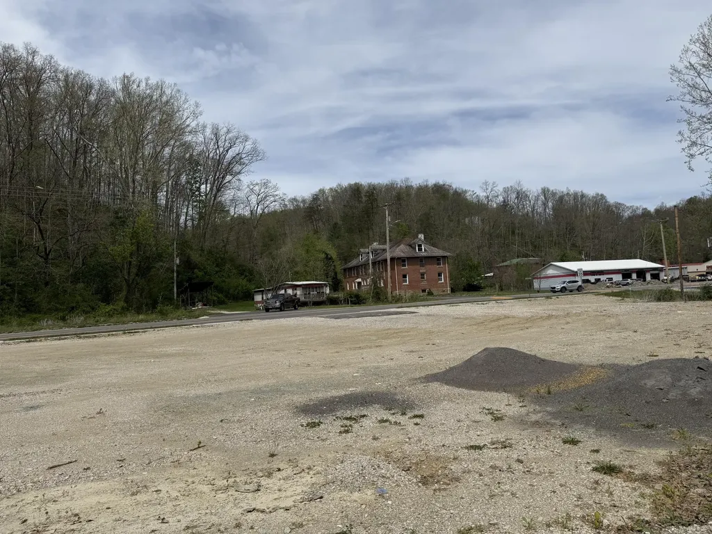 325 Main Street Frenchburg KY 40322