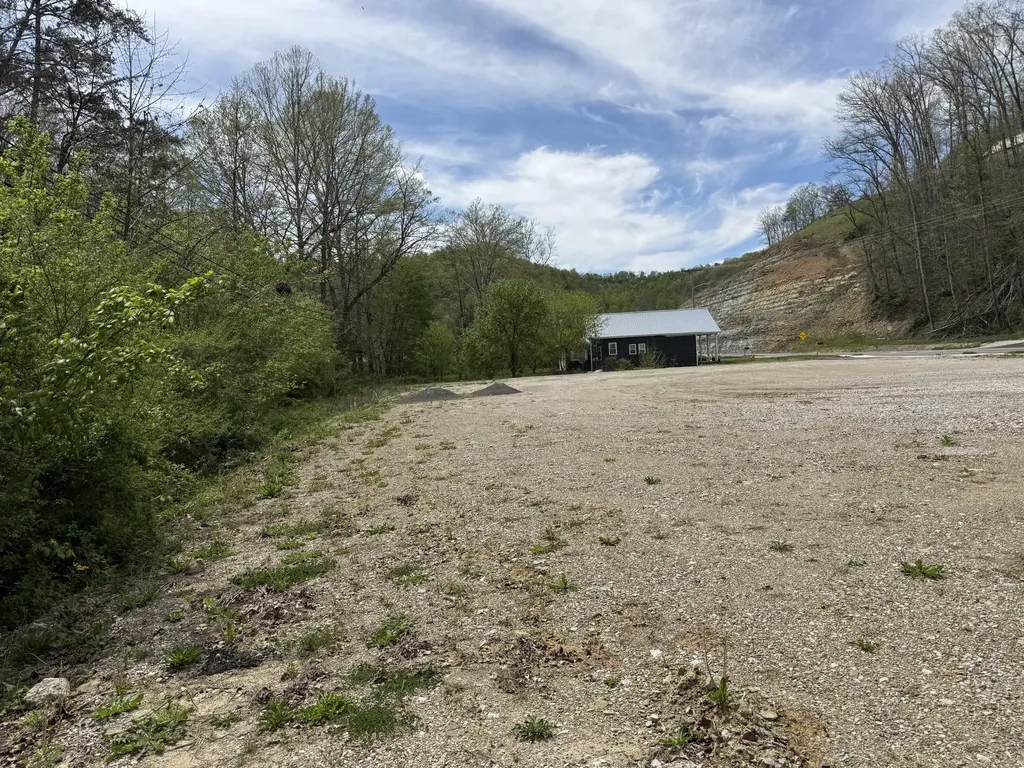 325 Main Street Frenchburg KY 40322