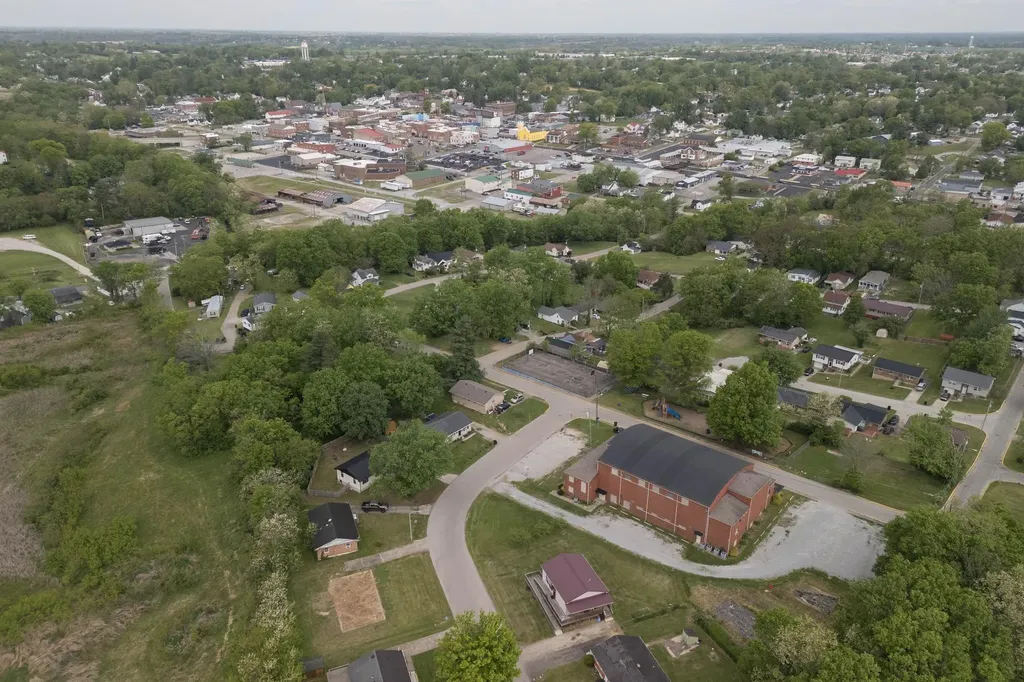 230 Mackie Street Mt Sterling KY 40353