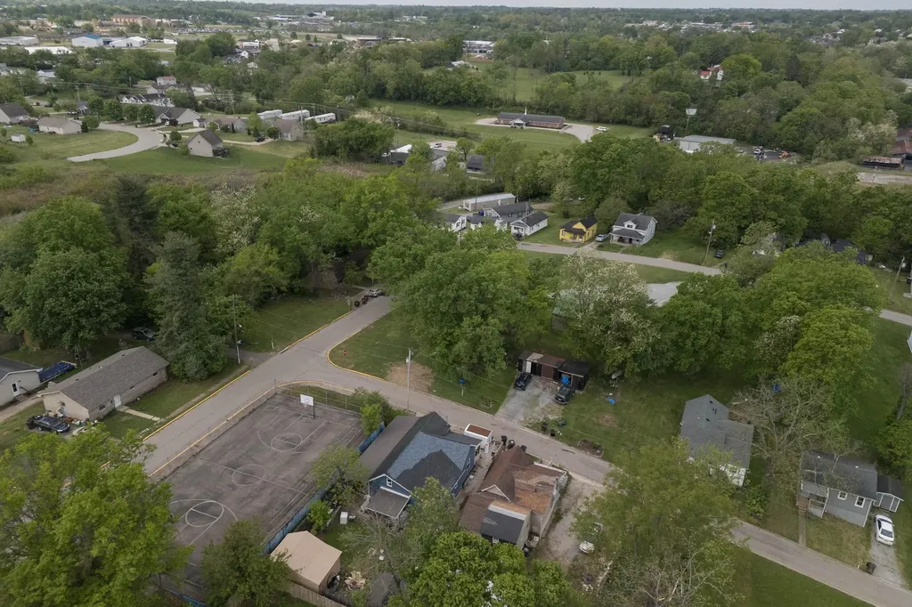 230 Mackie Street Mt Sterling KY 40353