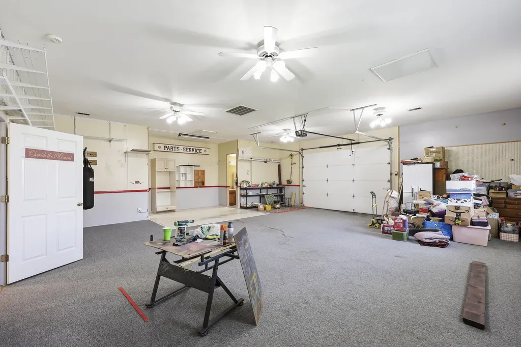 90 Hume Bedford Road Paris KY 40361