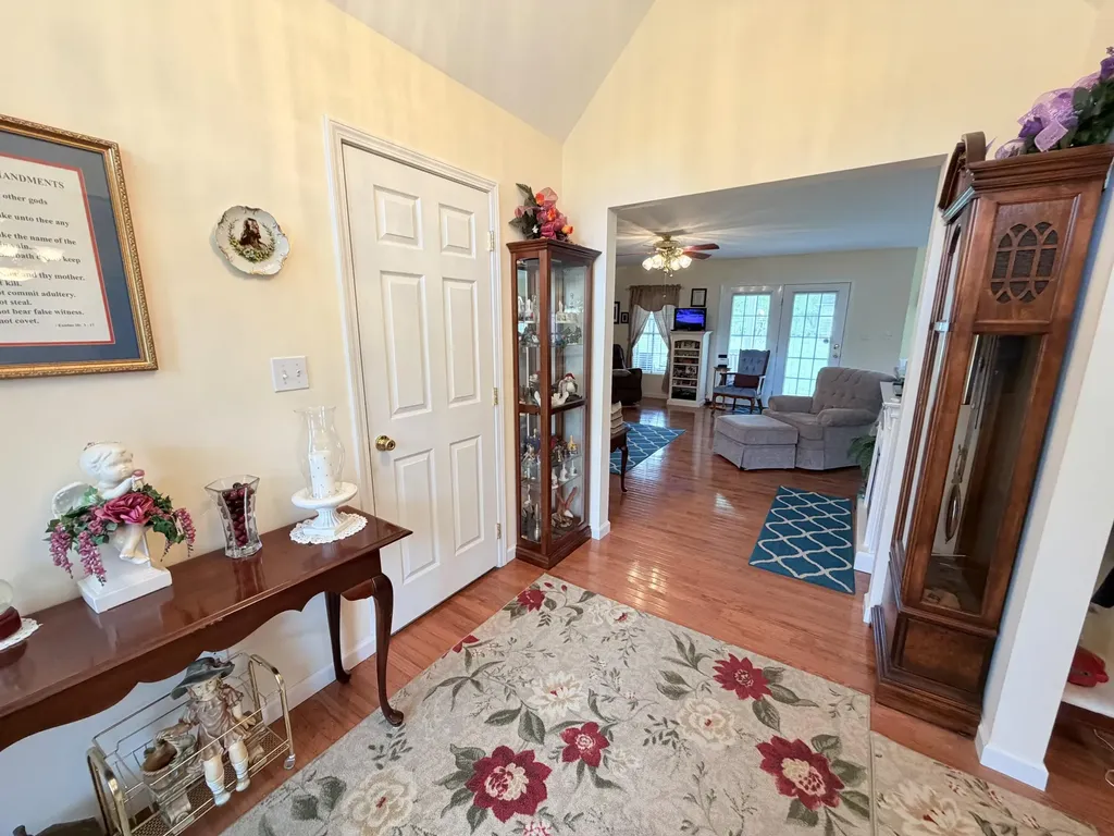 97 Eddie Drive Mt Vernon KY 40456