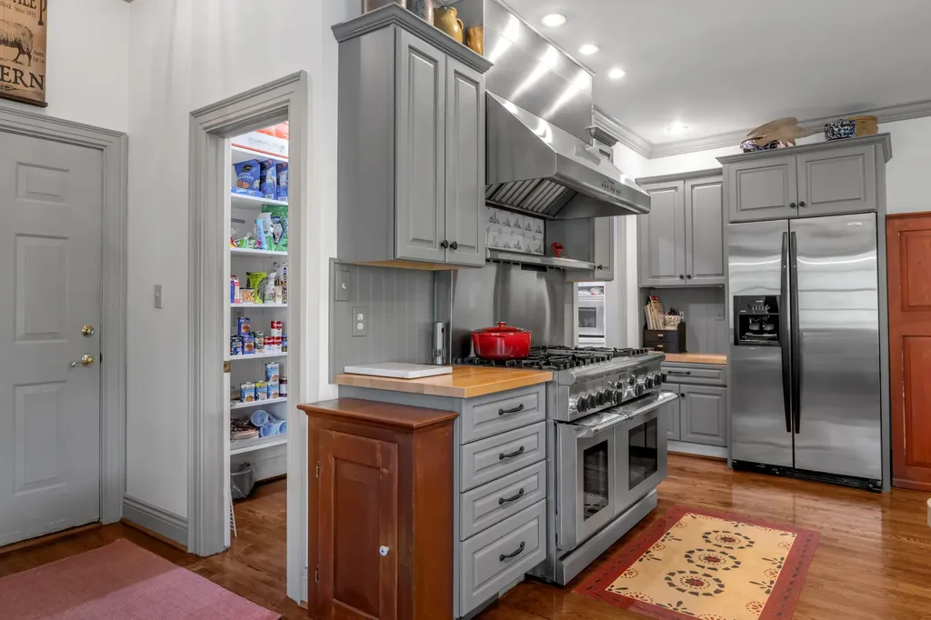 3505 Castlegate Court Lexington KY 40502