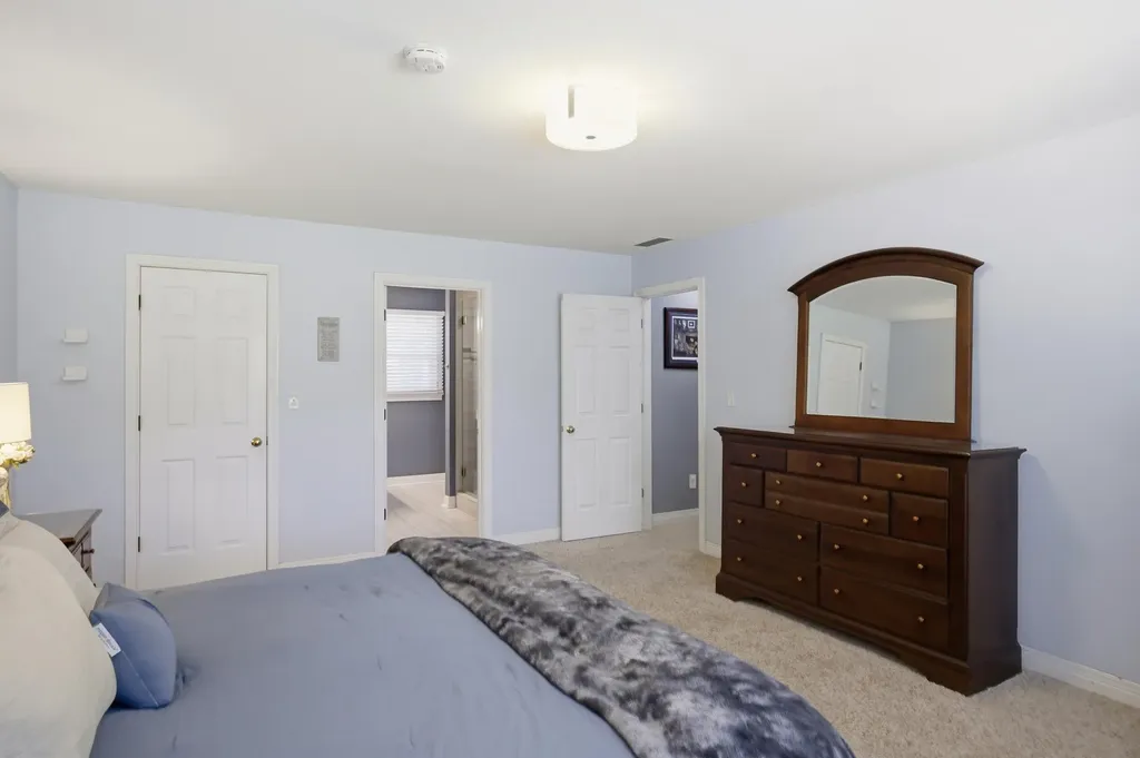 4704 Bud Lane Lexington KY 40514