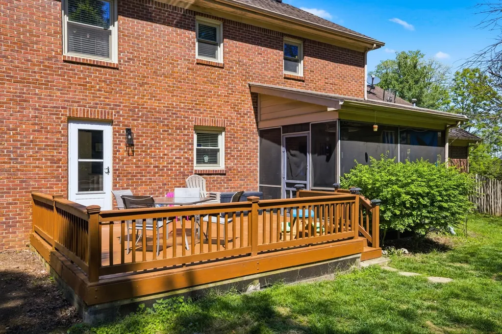 4704 Bud Lane Lexington KY 40514