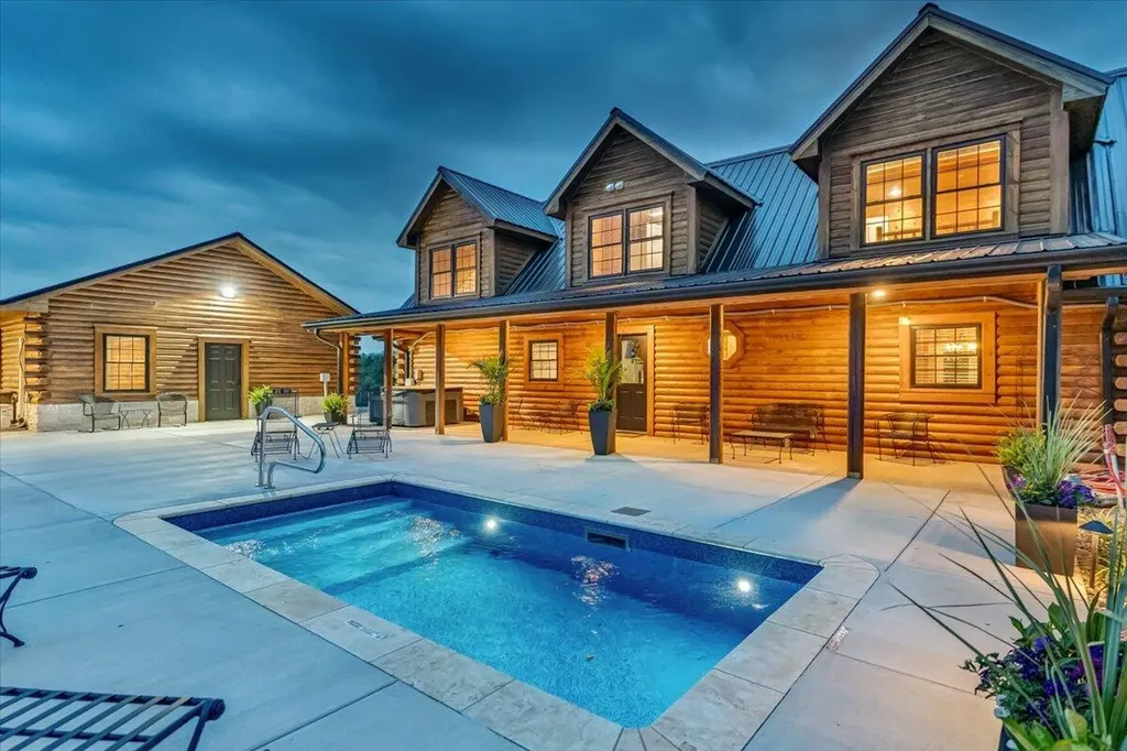 270 Sellers Mill Road Versailles KY 40383