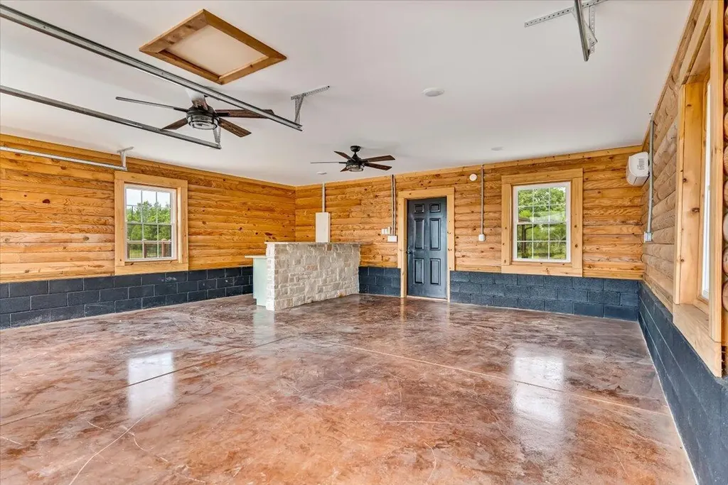 270 Sellers Mill Road Versailles KY 40383