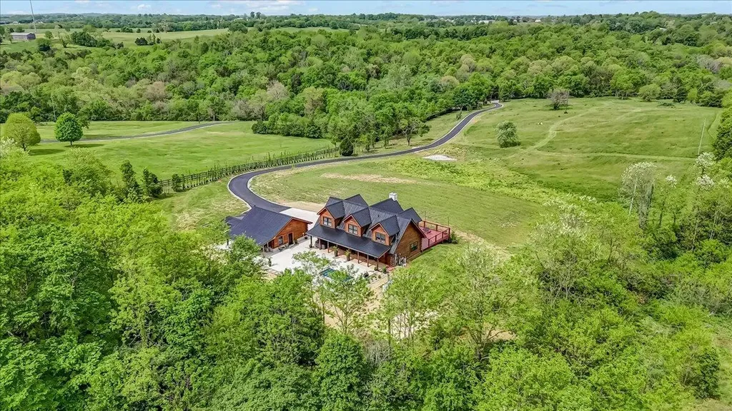 270 Sellers Mill Road Versailles KY 40383