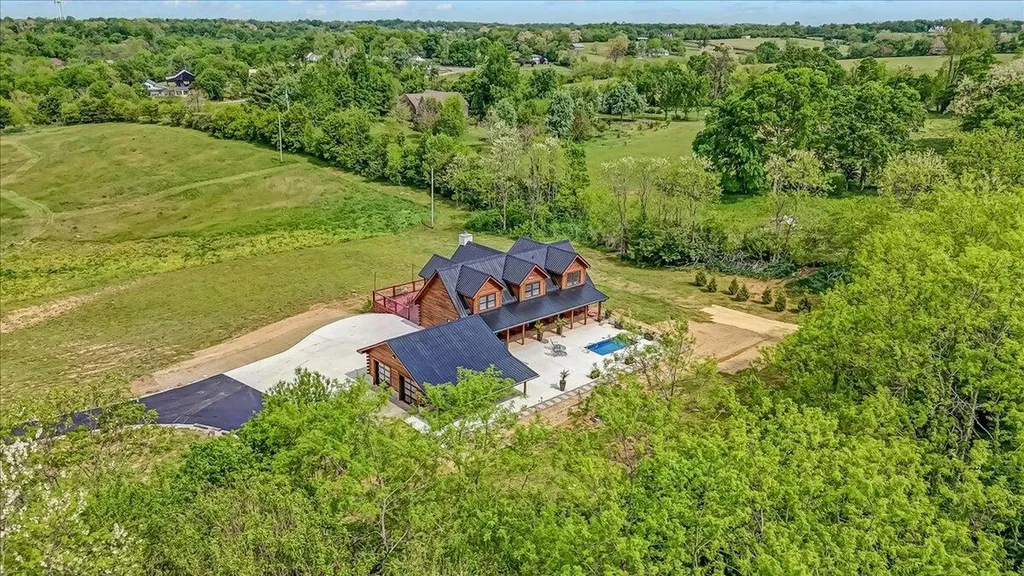 270 Sellers Mill Road Versailles KY 40383