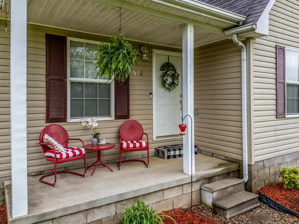 80 Farris Branch Road Wallingford KY 41093