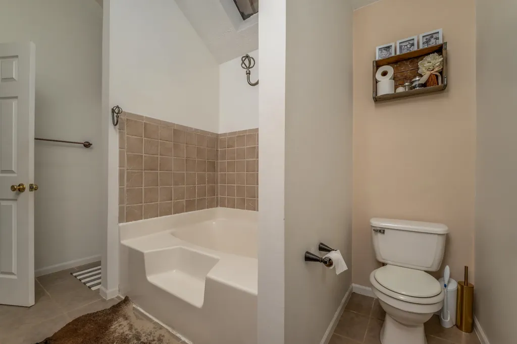 80 Farris Branch Road Wallingford KY 41093